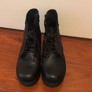 CAFÉNOIR boots, made in Italy.